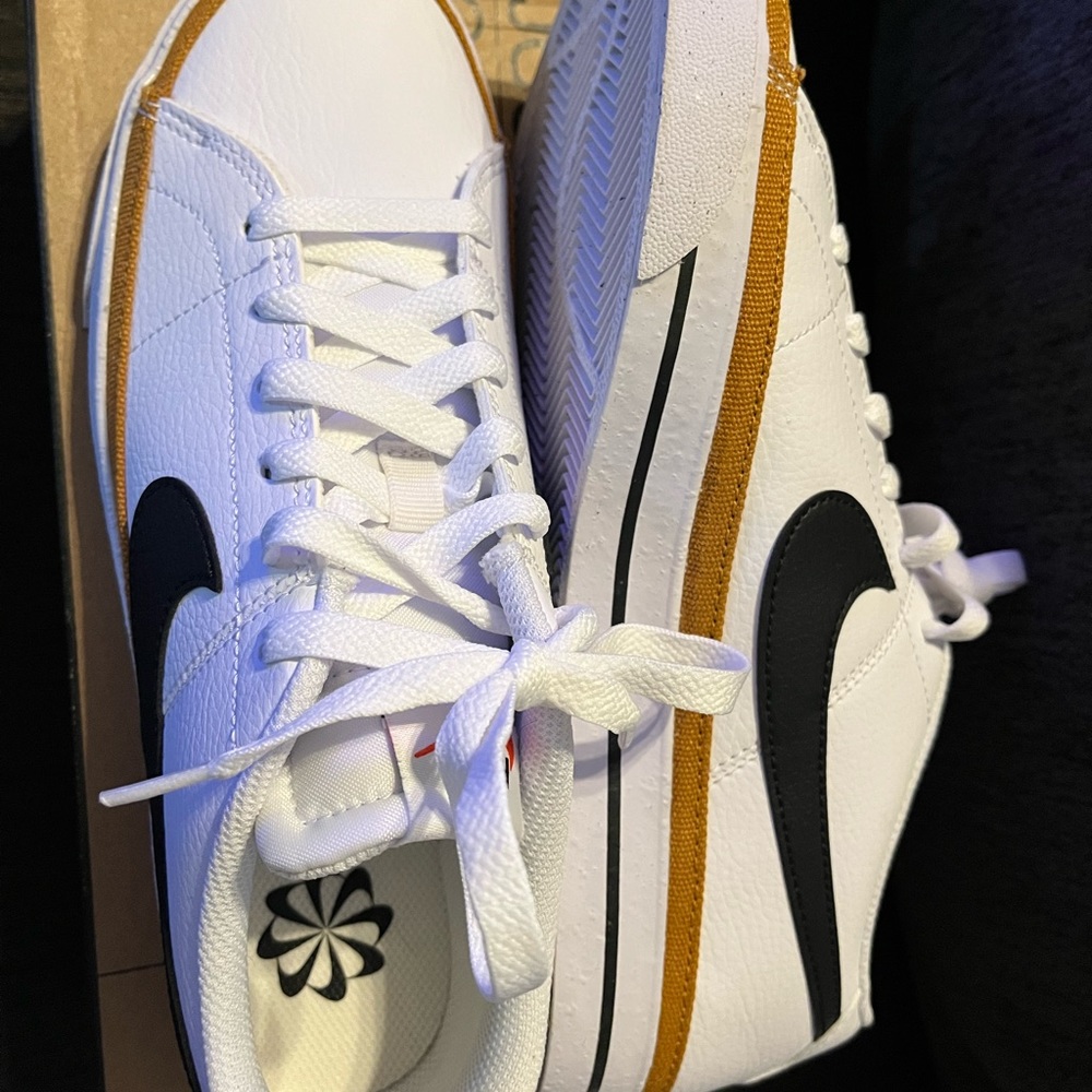 Brand New Nike Court Legacy Next Nature White Shoes Size Women’s 7